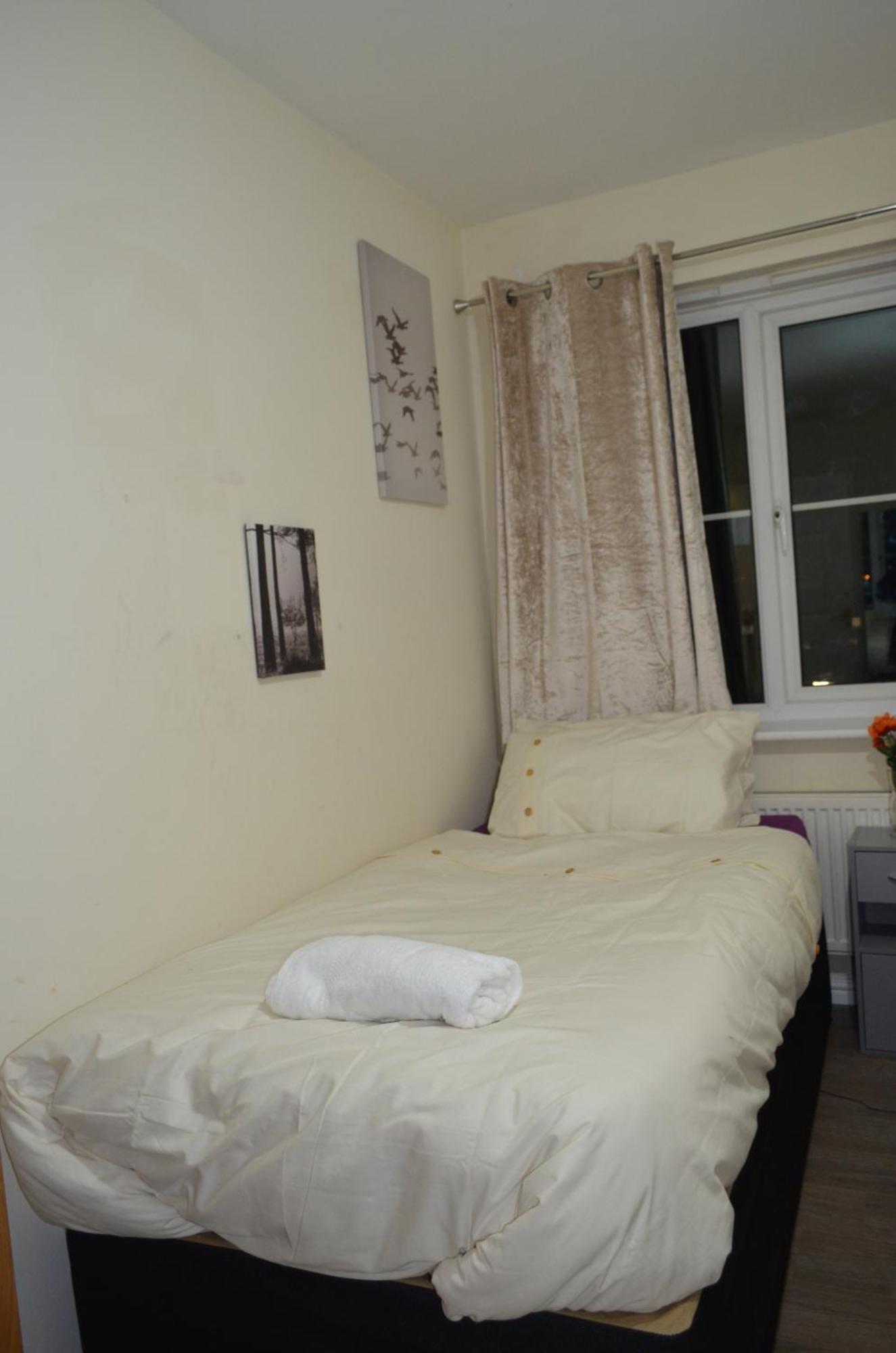 And Cosy Flat In London/ilford/barking, United Kingdom * Баркинг