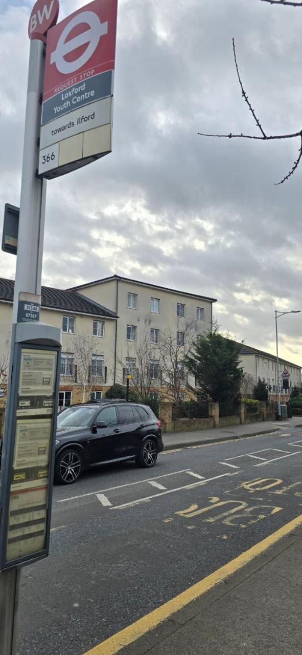 And Cosy Flat In London/ilford/barking, United Kingdom *